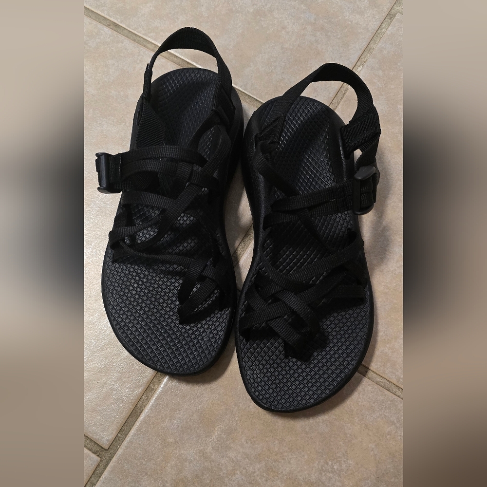 Chaco ZCloud X2 Solid Black Sandals - Picture 2 of 4
